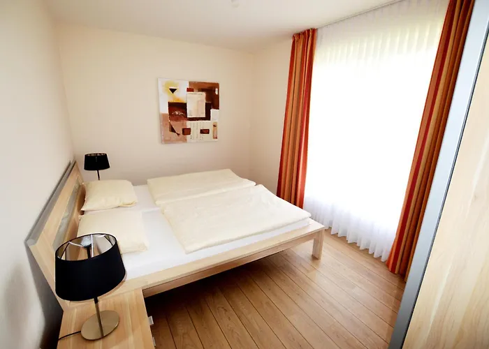 Reetdachhaus 1, Inkl 2 Parkplaetze